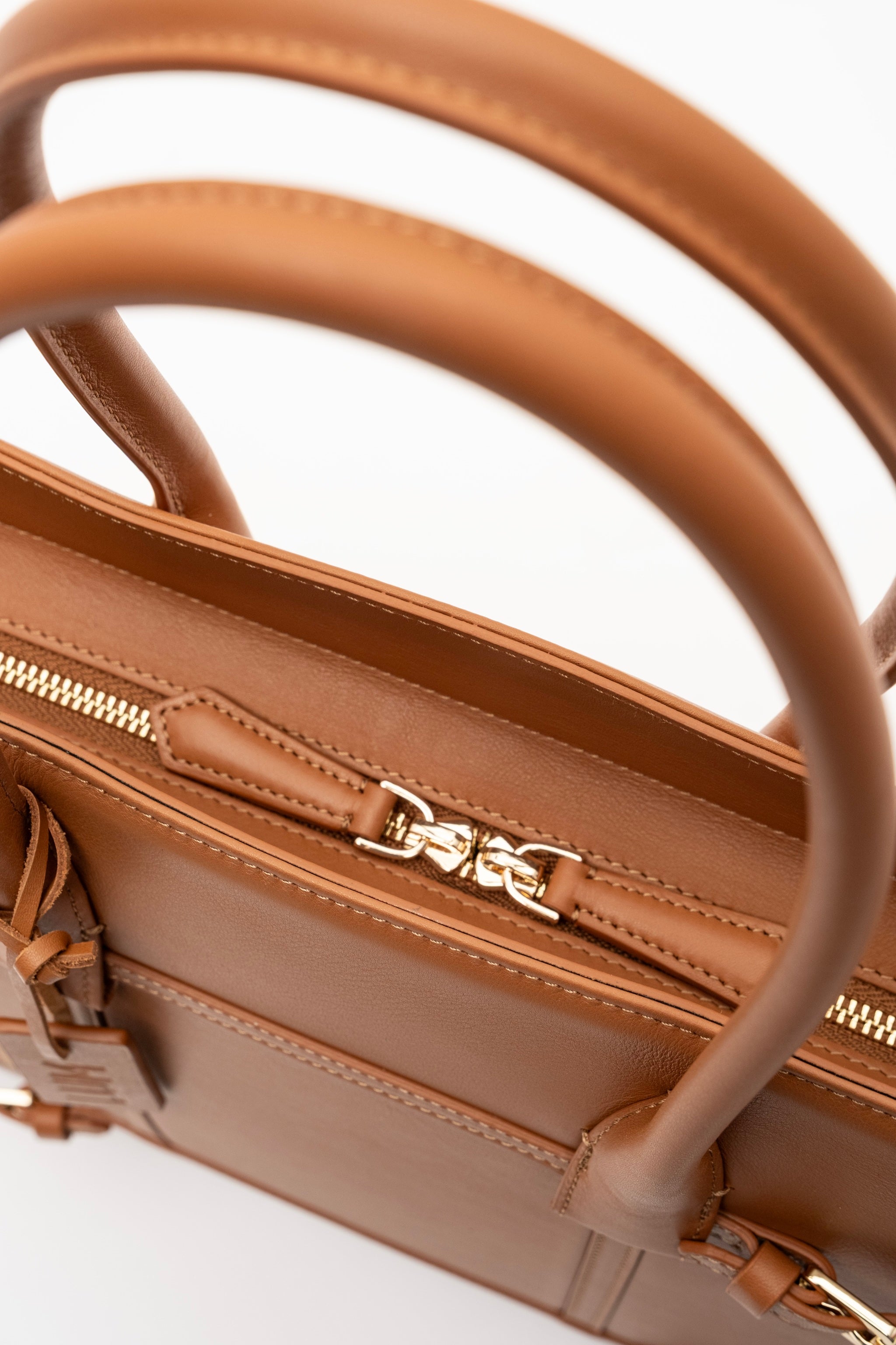 The Everything Tote – Soft Toffee