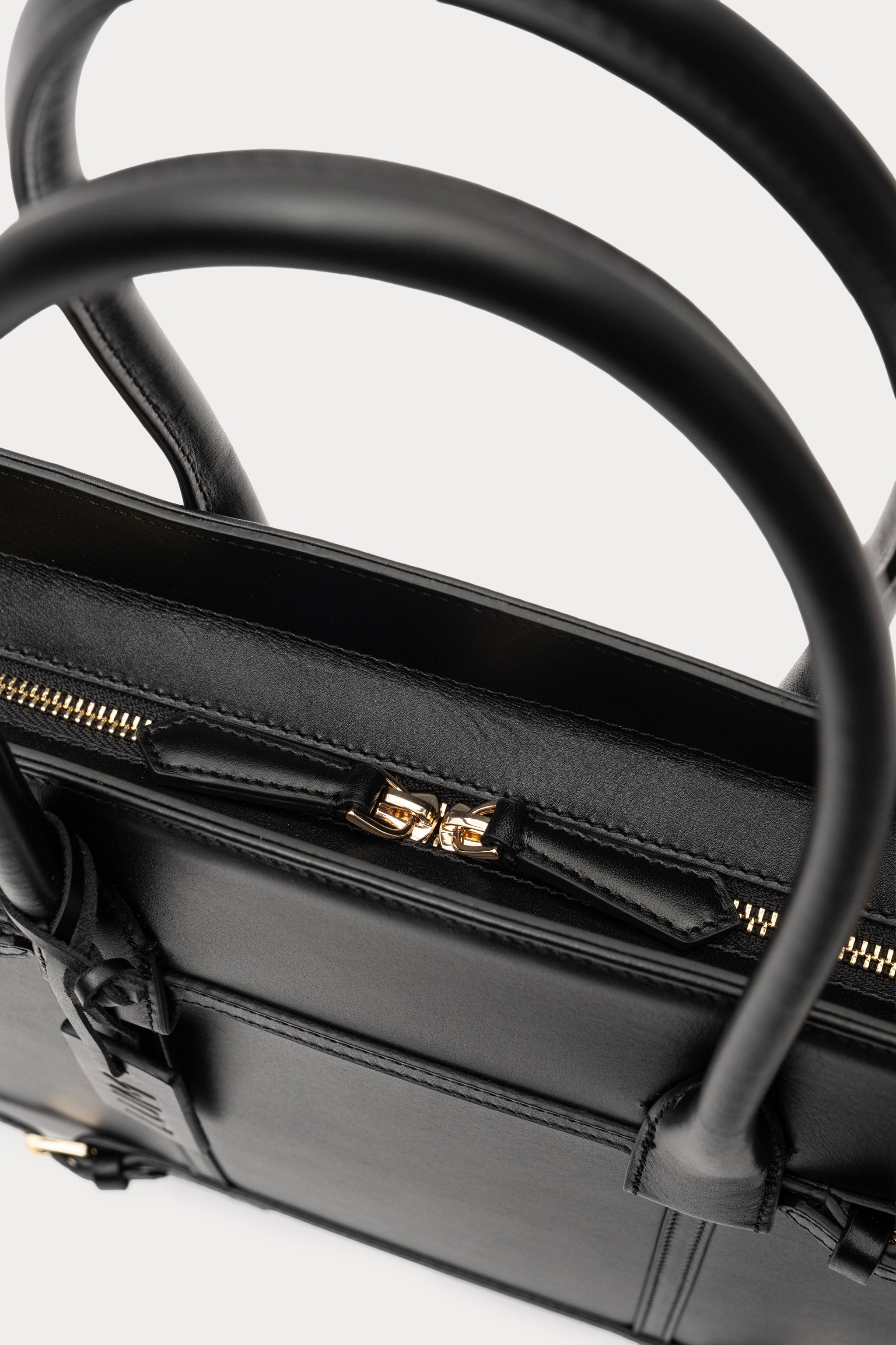 The Everything Tote – Black Nougat